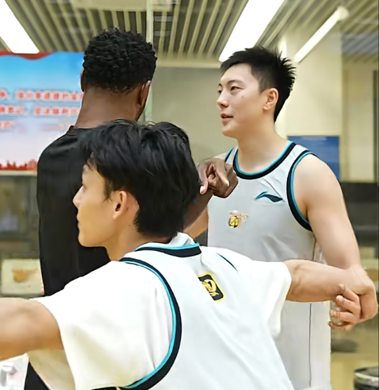 BG真人试玩相关图片